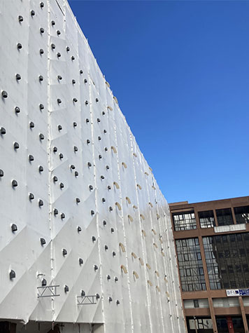 Film thermo-rétractable pour une oépration de désamiantage